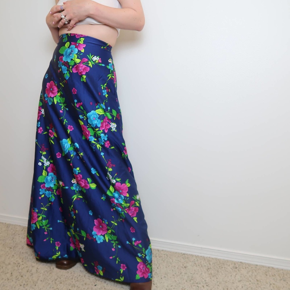 Vintage 70s navy blue floral satin maxi skirt